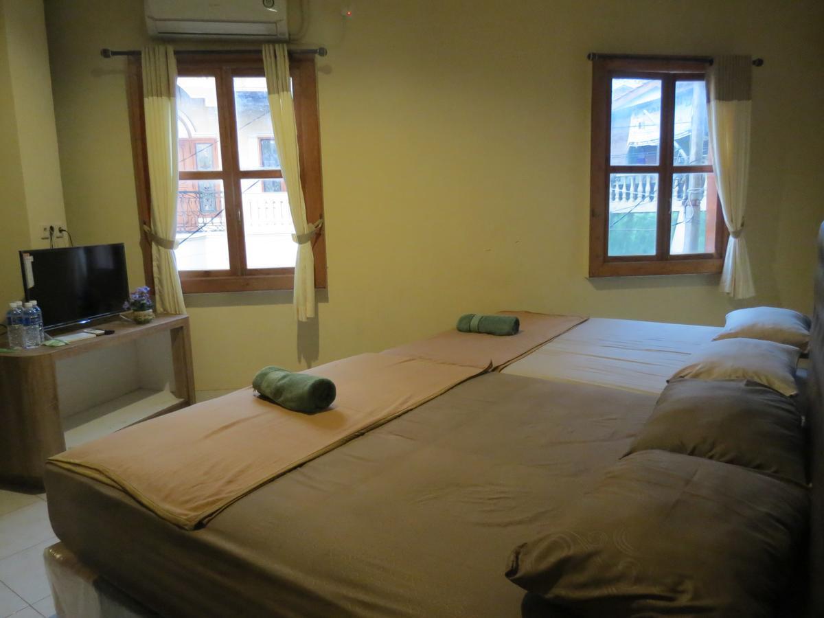 Omah Pelem Syariah Hostel Semarang Exterior photo